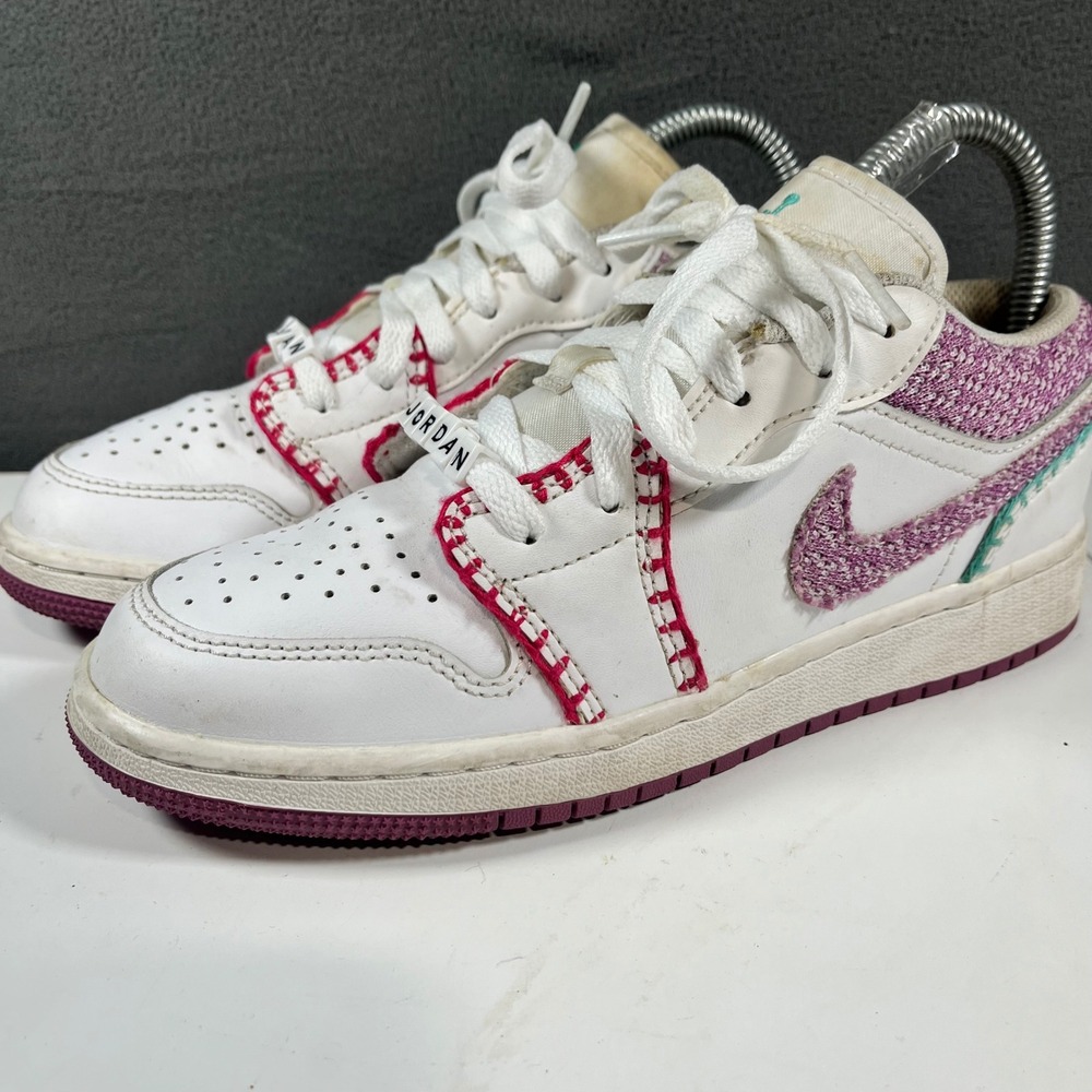 Air Jordan 1 Low SE GS DIY White Black Bright Crimson DM9037-100 Kids 4Y